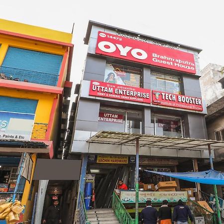Oyo 14472 Brahmaputra Guest House Guwahati Exterior foto