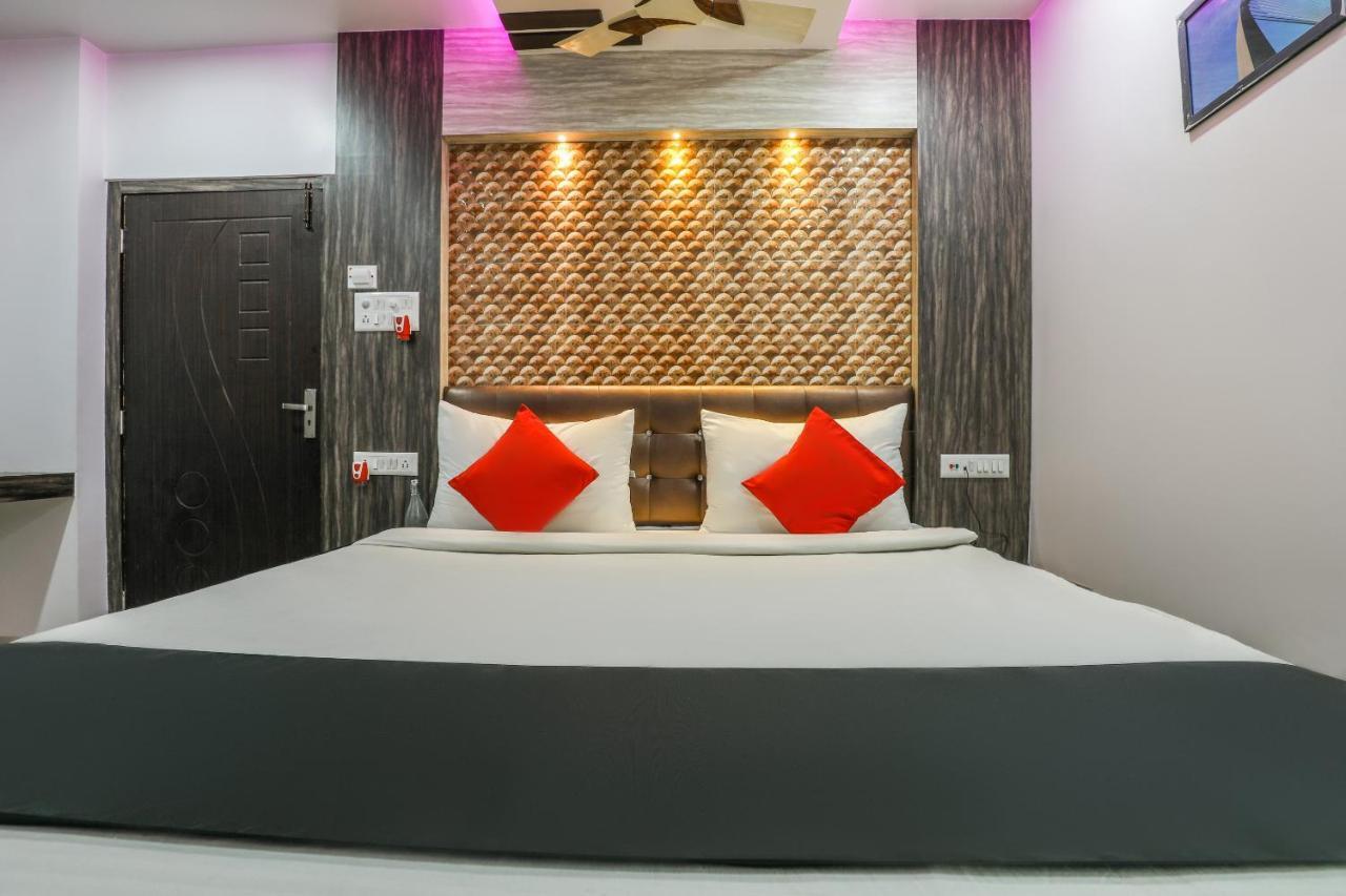 Oyo 14472 Brahmaputra Guest House Guwahati Exterior foto